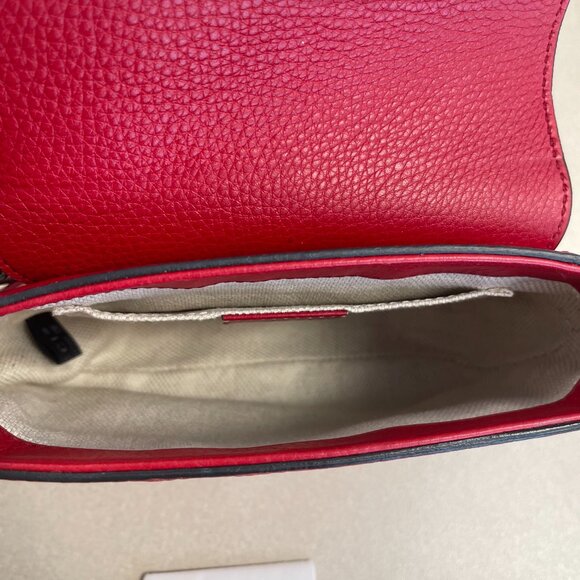 Gucci Red Pebbled Calfskin Leather Soho Flap Chain Small Shoulder Bag - Preowned - Picture 8 of 14